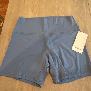 NWT Lululemon Align High Rise bike shorts (size 14)